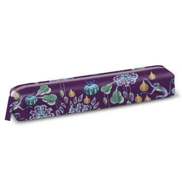 Catalina_Estrada_Purple_Monkey_keskeny_tolltarto